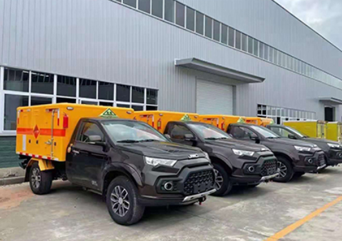 新兴爆破器材运输车-保障安全与效率的关键